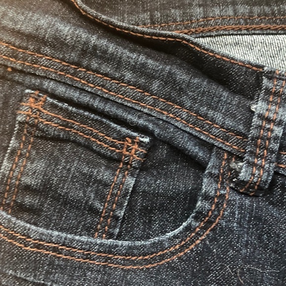 Forever XXI Stretch Straight-leg Jeans - Picture 4 of 5